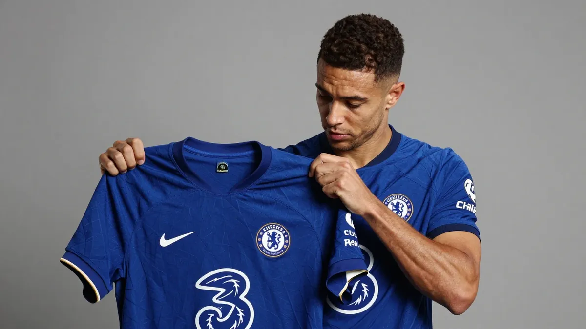 Chelsea FC's new shirt sponsorship deal with USDC stablecoin issuer Circle has prompted legal uncertainty for fans in...
