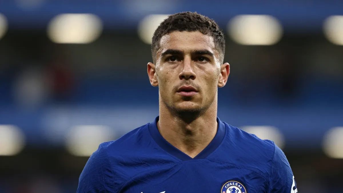 Chelsea FC's 2-0-0 start and summer transfer activity set the stage for their Premier League clash with Arsenal, with key...