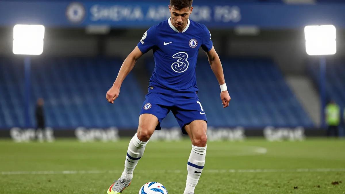 Chelsea FC Loanee Garnacho Takes Swipe at Former Club