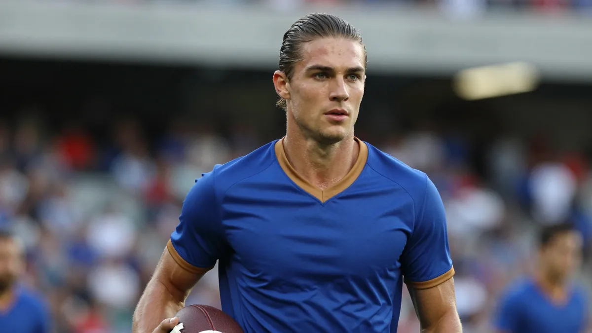 Chelsea FC Winger Linked with Coventry City Loan Move