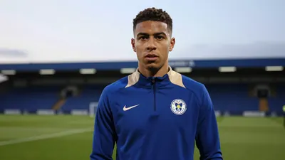 Chelsea FC are open to a loan move for winger Jamie Gittens to AS Roma, with the player pushing for the transfer