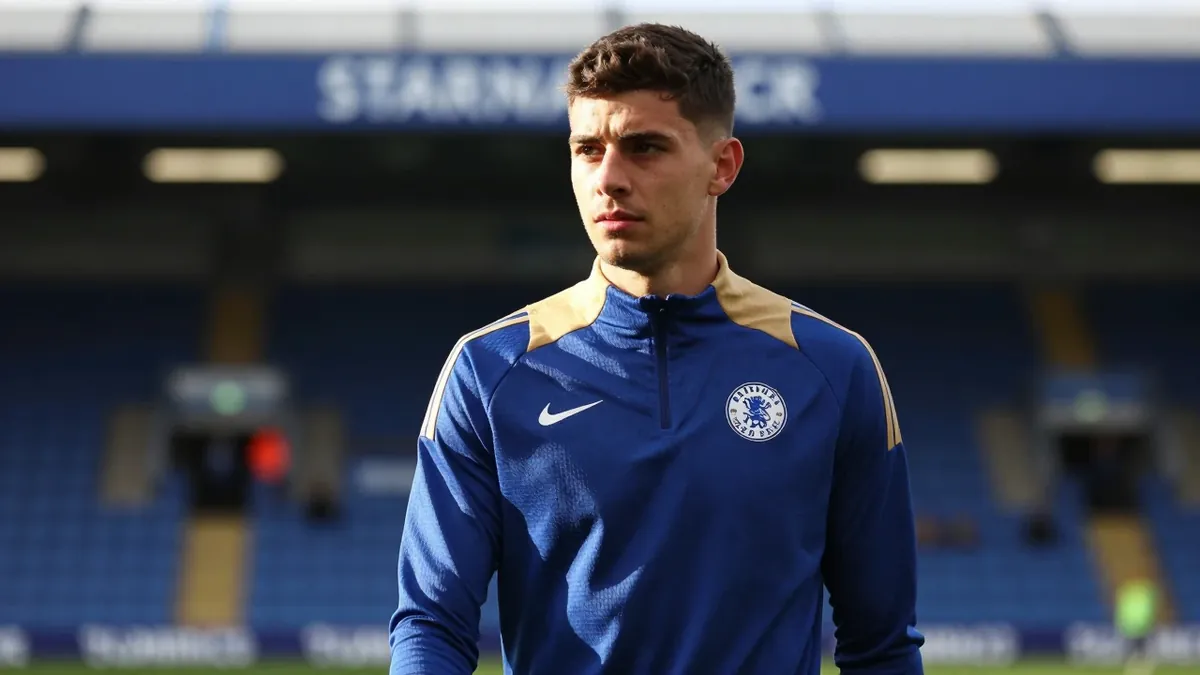 Chelsea FC are reportedly considering offers for midfielder Enzo Fernández, with three potential replacements already...