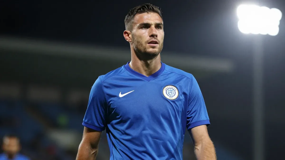 Pedro Neto's £100m valuation baffles Joe Cole