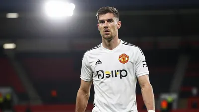 Manchester United eye Bayern Munich star after £52m Chelsea transfer